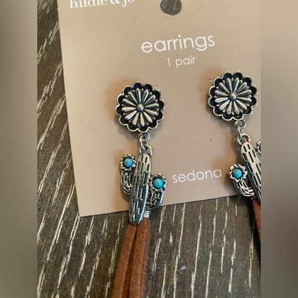 New! 3” Dangle Earrings, Medium Weight, Cactus Flower with leather fringe - Picture 2 of 5